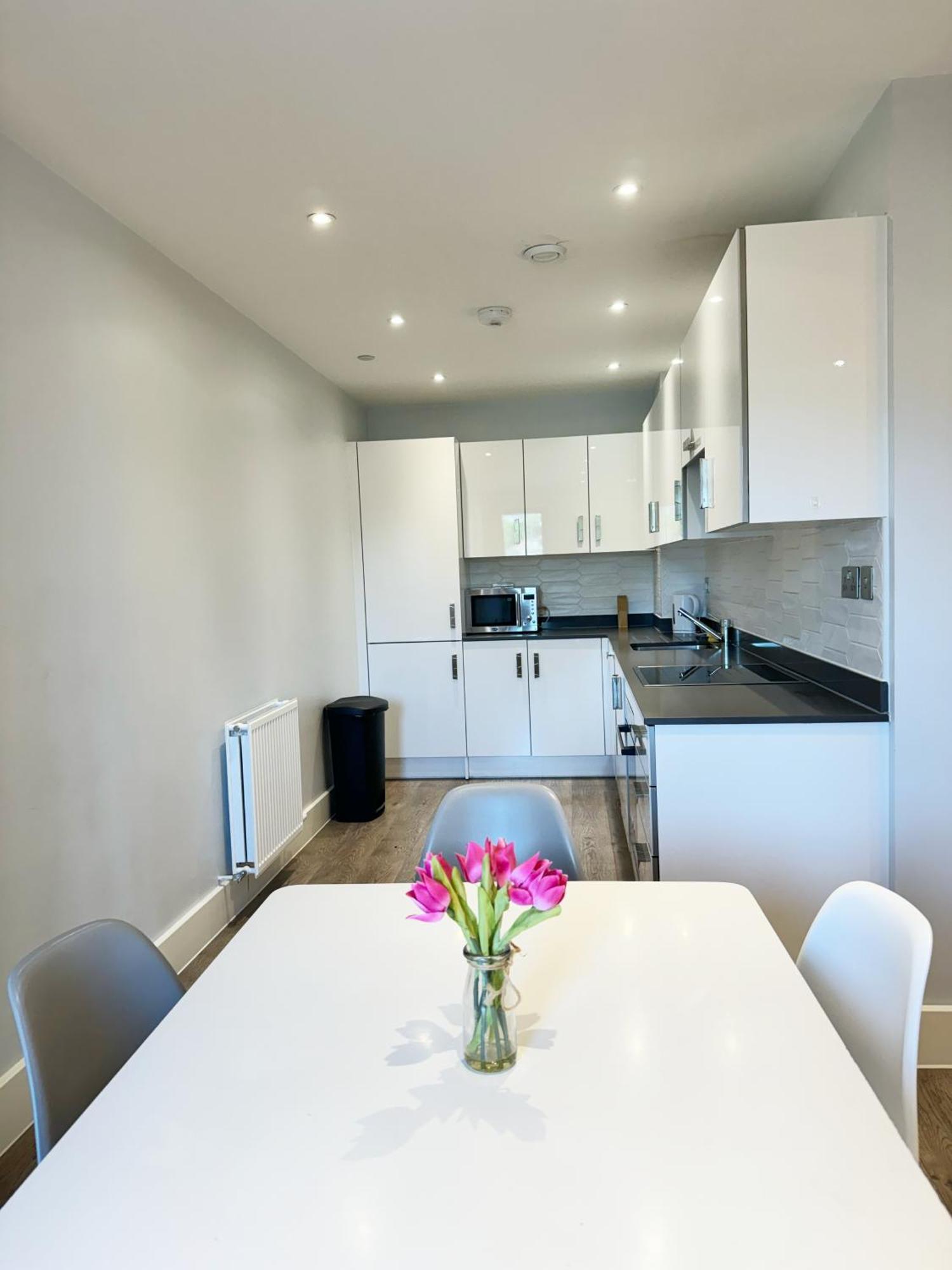 Elegant Plus Luxury Apartments London Exteriör bild